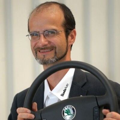 Foto Ehrenobermeister Uwe Henkel